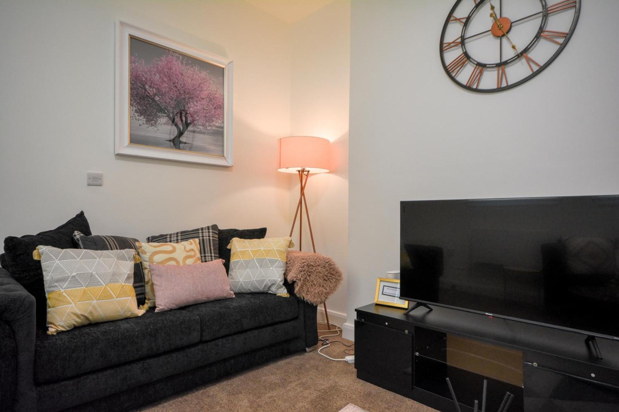 Stylish Suite With Free Parking Manchester Dış mekan fotoğraf